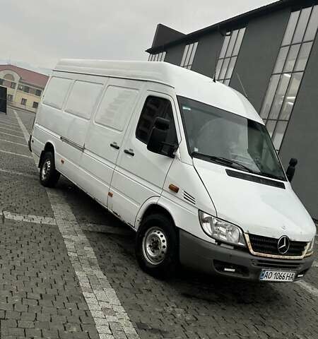 Белый Мерседес Sprinter, объемом двигателя 2.1 л и пробегом 1 тыс. км за 8000 $, фото 8 на Automoto.ua