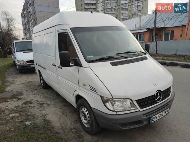 Белый Мерседес Sprinter, объемом двигателя 2.1 л и пробегом 320 тыс. км за 10200 $, фото 23 на Automoto.ua