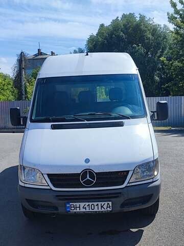 Белый Мерседес Sprinter, объемом двигателя 2.1 л и пробегом 320 тыс. км за 10200 $, фото 13 на Automoto.ua