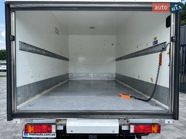 Белый Мерседес Sprinter, объемом двигателя 2.7 л и пробегом 162 тыс. км за 15300 $, фото 26 на Automoto.ua