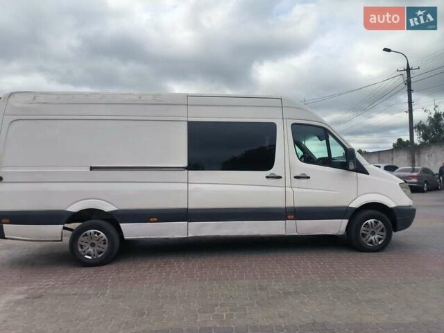 Белый Мерседес Sprinter, объемом двигателя 2.1 л и пробегом 692 тыс. км за 5600 $, фото 5 на Automoto.ua