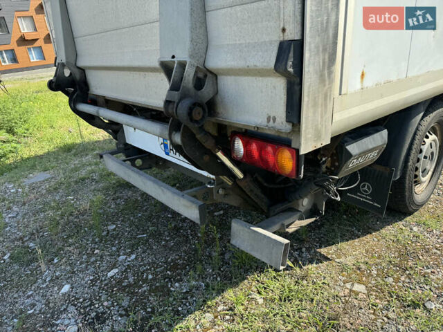 Белый Мерседес Sprinter, объемом двигателя 2.15 л и пробегом 415 тыс. км за 11500 $, фото 6 на Automoto.ua