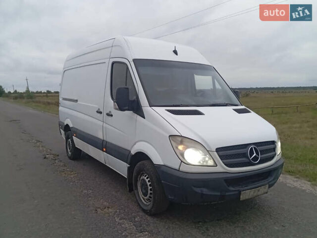 Білий Мерседес Sprinter, об'ємом двигуна 2.2 л та пробігом 416 тис. км за 8199 $, фото 2 на Automoto.ua