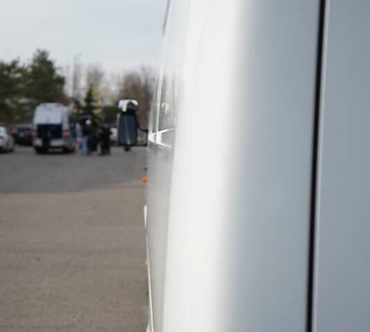 Белый Мерседес Sprinter, объемом двигателя 2.1 л и пробегом 480 тыс. км за 13500 $, фото 18 на Automoto.ua