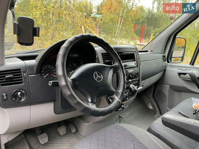 Белый Мерседес Sprinter, объемом двигателя 2.2 л и пробегом 350 тыс. км за 10999 $, фото 41 на Automoto.ua