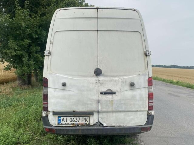 Белый Мерседес Sprinter, объемом двигателя 2.1 л и пробегом 700 тыс. км за 9000 $, фото 5 на Automoto.ua