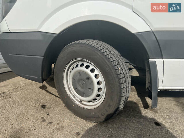 Білий Мерседес Sprinter, об'ємом двигуна 2.2 л та пробігом 378 тис. км за 11800 $, фото 34 на Automoto.ua