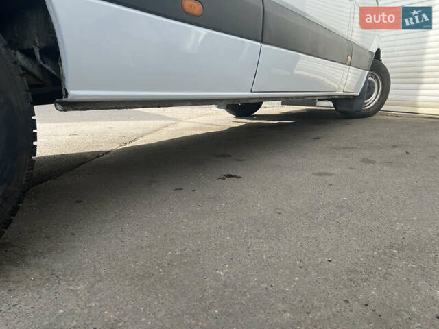 Білий Мерседес Sprinter, об'ємом двигуна 2.2 л та пробігом 378 тис. км за 11800 $, фото 32 на Automoto.ua