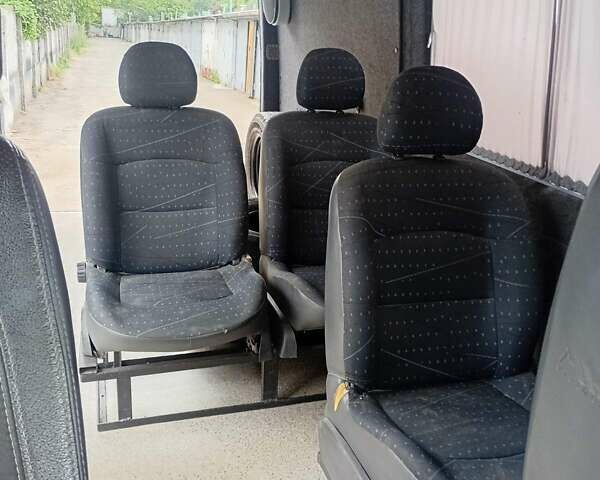 Білий Мерседес Sprinter, об'ємом двигуна 2.15 л та пробігом 518 тис. км за 9400 $, фото 2 на Automoto.ua