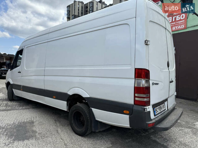Белый Мерседес Sprinter, объемом двигателя 2.15 л и пробегом 696 тыс. км за 10500 $, фото 2 на Automoto.ua