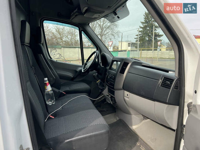 Білий Мерседес Sprinter, об'ємом двигуна 2.2 л та пробігом 378 тис. км за 11800 $, фото 20 на Automoto.ua
