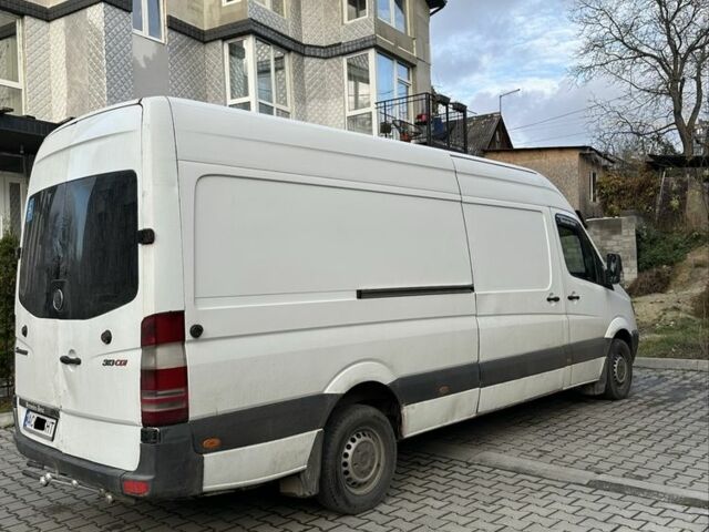 Білий Мерседес Sprinter, об'ємом двигуна 2.2 л та пробігом 580 тис. км за 9500 $, фото 4 на Automoto.ua