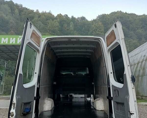 Белый Мерседес Sprinter, объемом двигателя 2.15 л и пробегом 360 тыс. км за 8500 $, фото 81 на Automoto.ua