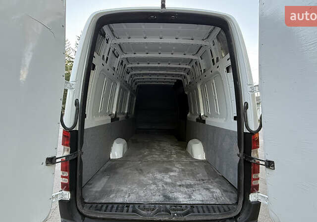 Білий Мерседес Sprinter, об'ємом двигуна 2.2 л та пробігом 350 тис. км за 11500 $, фото 9 на Automoto.ua