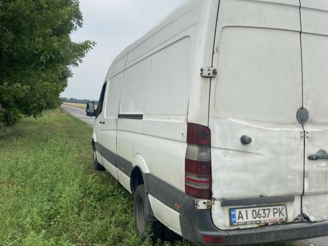 Белый Мерседес Sprinter, объемом двигателя 2.1 л и пробегом 700 тыс. км за 9000 $, фото 4 на Automoto.ua