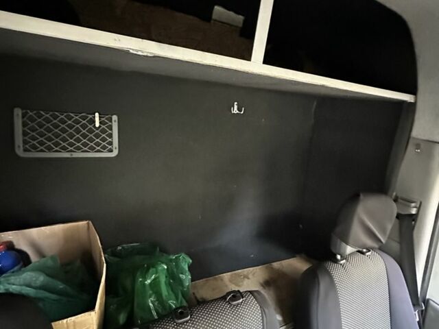 Білий Мерседес Sprinter, об'ємом двигуна 2.2 л та пробігом 580 тис. км за 9500 $, фото 3 на Automoto.ua