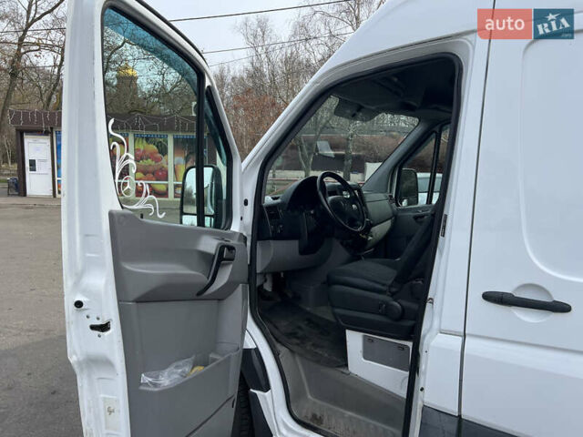 Білий Мерседес Sprinter, об'ємом двигуна 2.2 л та пробігом 378 тис. км за 11800 $, фото 8 на Automoto.ua