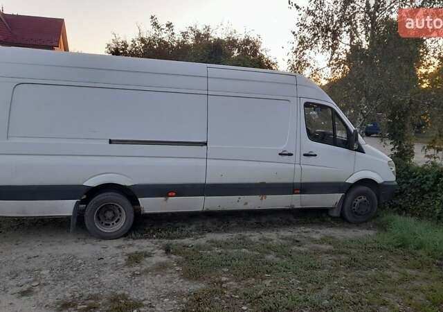 Белый Мерседес Sprinter, объемом двигателя 2.2 л и пробегом 162 тыс. км за 24000 $, фото 7 на Automoto.ua