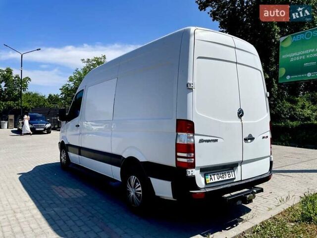 Білий Мерседес Sprinter, об'ємом двигуна 2.15 л та пробігом 390 тис. км за 8200 $, фото 7 на Automoto.ua