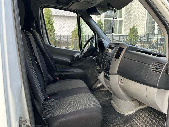 Білий Мерседес Sprinter, об'ємом двигуна 2.2 л та пробігом 580 тис. км за 9500 $, фото 2 на Automoto.ua