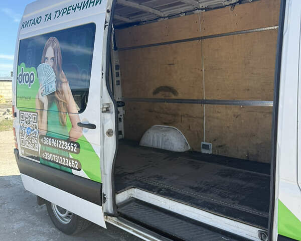 Белый Мерседес Sprinter, объемом двигателя 2.1 л и пробегом 472 тыс. км за 11500 $, фото 5 на Automoto.ua