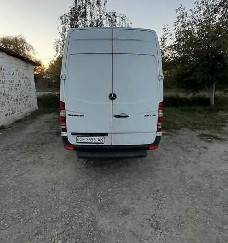 Белый Мерседес Sprinter, объемом двигателя 2.2 л и пробегом 162 тыс. км за 24000 $, фото 6 на Automoto.ua