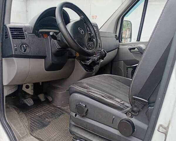 Білий Мерседес Sprinter, об'ємом двигуна 2.15 л та пробігом 518 тис. км за 9400 $, фото 7 на Automoto.ua