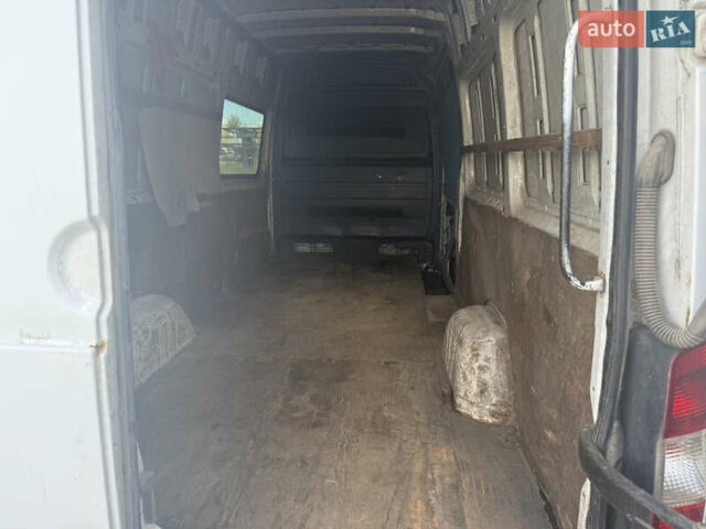 Білий Мерседес Sprinter, об'ємом двигуна 2.15 л та пробігом 343 тис. км за 7700 $, фото 9 на Automoto.ua