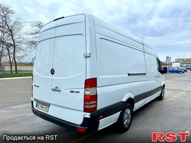 Белый Мерседес Sprinter, объемом двигателя 2.1 л и пробегом 0 тыс. км за 11200 $, фото 4 на Automoto.ua