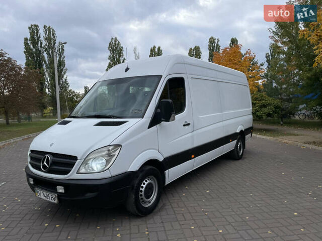 Белый Мерседес Sprinter, объемом двигателя 2.2 л и пробегом 350 тыс. км за 10999 $, фото 35 на Automoto.ua