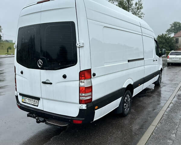 Білий Мерседес Sprinter, об'ємом двигуна 2.2 л та пробігом 446 тис. км за 14999 $, фото 4 на Automoto.ua