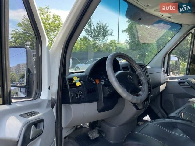 Білий Мерседес Sprinter, об'ємом двигуна 2.15 л та пробігом 390 тис. км за 8200 $, фото 13 на Automoto.ua