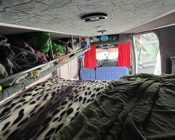 Білий Мерседес Sprinter, об'ємом двигуна 2.2 л та пробігом 480 тис. км за 18000 $, фото 1 на Automoto.ua