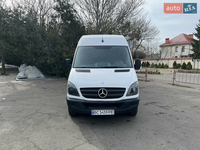 Білий Мерседес Sprinter, об'ємом двигуна 2.2 л та пробігом 378 тис. км за 11800 $, фото 1 на Automoto.ua