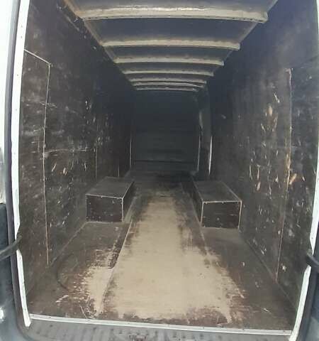 Белый Мерседес Sprinter, объемом двигателя 2.2 л и пробегом 162 тыс. км за 24000 $, фото 8 на Automoto.ua