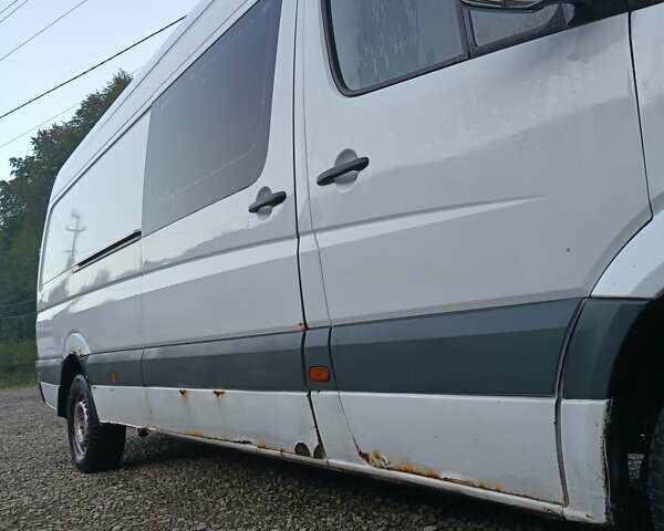 Белый Мерседес Sprinter, объемом двигателя 2.15 л и пробегом 360 тыс. км за 8500 $, фото 67 на Automoto.ua