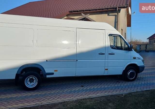 Белый Мерседес Sprinter, объемом двигателя 2.7 л и пробегом 385 тыс. км за 19800 $, фото 17 на Automoto.ua
