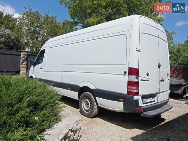 Белый Мерседес Sprinter, объемом двигателя 2.2 л и пробегом 850 тыс. км за 8700 $, фото 7 на Automoto.ua