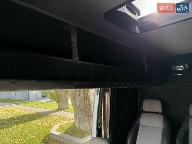 Белый Мерседес Sprinter, объемом двигателя 2.99 л и пробегом 333 тыс. км за 16900 $, фото 27 на Automoto.ua