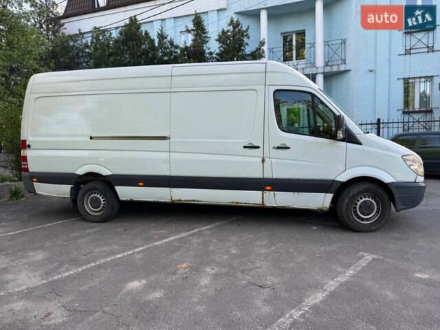 Білий Мерседес Sprinter, об'ємом двигуна 3 л та пробігом 600 тис. км за 13500 $, фото 3 на Automoto.ua