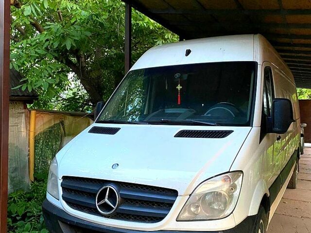 Білий Мерседес Sprinter, об'ємом двигуна 2.1 л та пробігом 391 тис. км за 11000 $, фото 1 на Automoto.ua