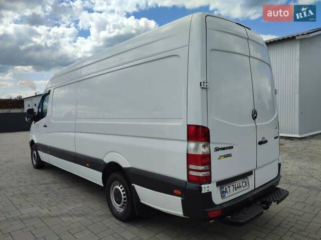 Белый Мерседес Sprinter, объемом двигателя 3 л и пробегом 560 тыс. км за 14300 $, фото 6 на Automoto.ua