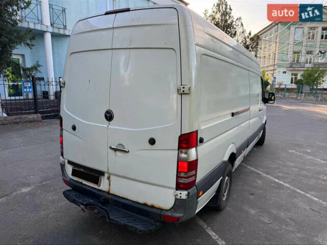 Білий Мерседес Sprinter, об'ємом двигуна 3 л та пробігом 600 тис. км за 13500 $, фото 4 на Automoto.ua