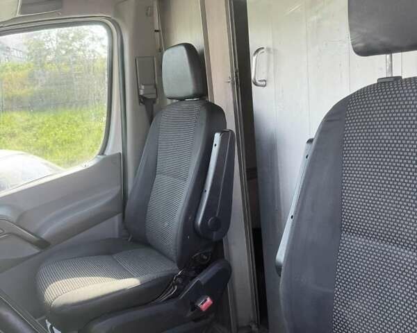 Білий Мерседес Sprinter, об'ємом двигуна 2.2 л та пробігом 490 тис. км за 9500 $, фото 7 на Automoto.ua