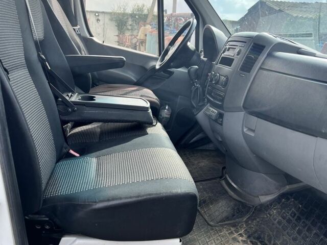 Білий Мерседес Sprinter, об'ємом двигуна 3 л та пробігом 503 тис. км за 18200 $, фото 6 на Automoto.ua