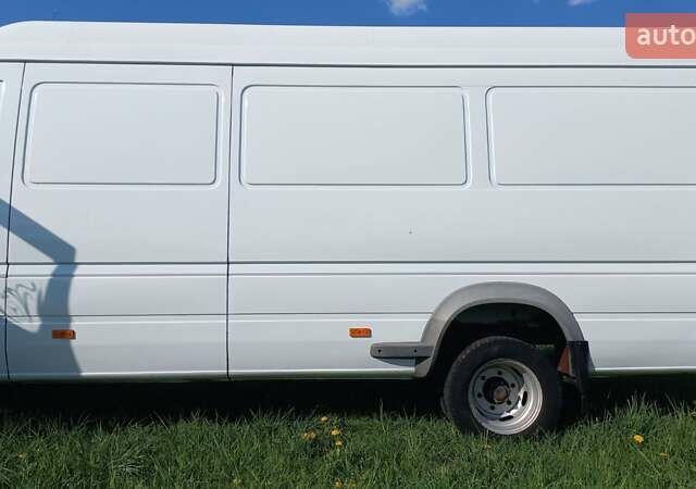 Белый Мерседес Sprinter, объемом двигателя 2.7 л и пробегом 385 тыс. км за 21500 $, фото 12 на Automoto.ua