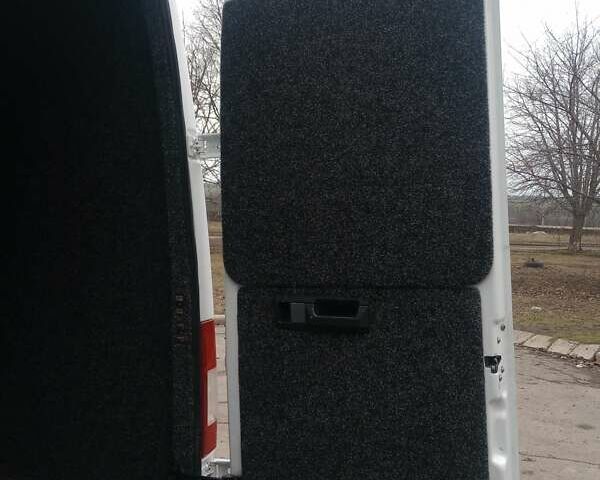 Білий Мерседес Sprinter, об'ємом двигуна 2.69 л та пробігом 182 тис. км за 23993 $, фото 20 на Automoto.ua
