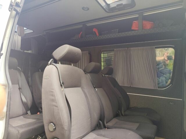 Белый Мерседес Sprinter, объемом двигателя 2.1 л и пробегом 580 тыс. км за 13500 $, фото 2 на Automoto.ua