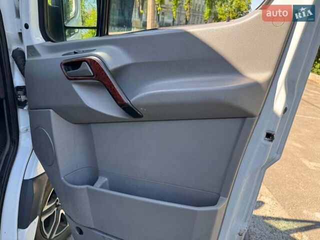 Белый Мерседес Sprinter, объемом двигателя 2.2 л и пробегом 367 тыс. км за 11390 $, фото 14 на Automoto.ua