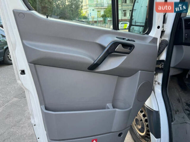 Білий Мерседес Sprinter, об'ємом двигуна 3 л та пробігом 600 тис. км за 13500 $, фото 6 на Automoto.ua